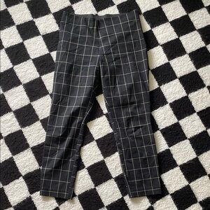 a new day Stretchy Black and White Ankle Cropped Pants